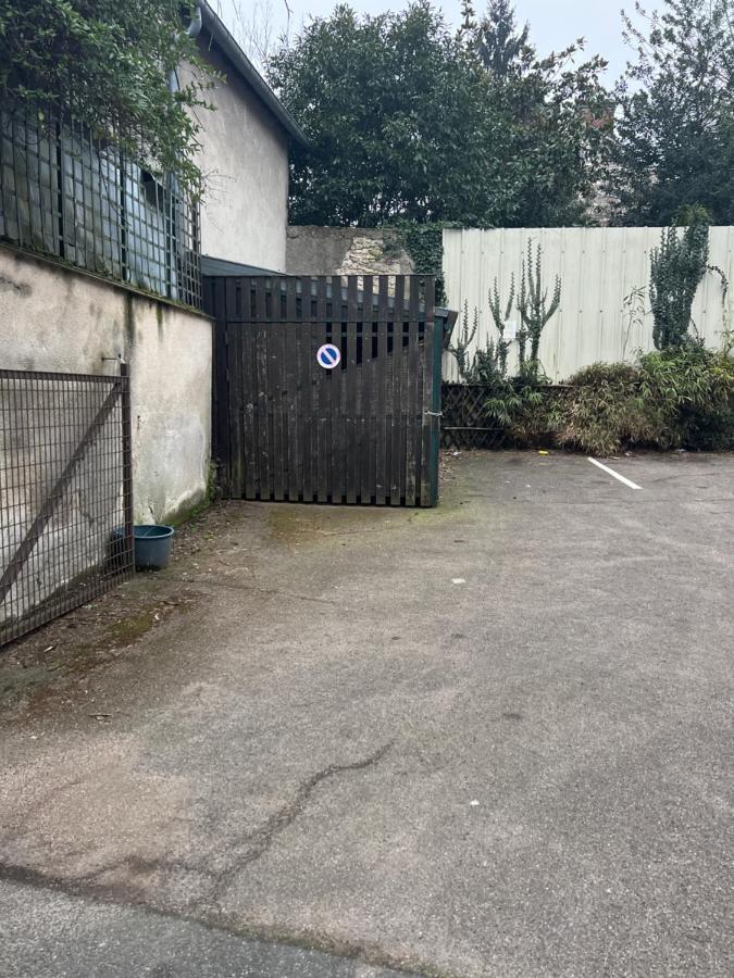 Cosy Loire, T2 Neuf, Front De Loire ,Vue Cathedrale,5Min A Pied Centre Ville Et Parking Prive أورلييو المظهر الخارجي الصورة