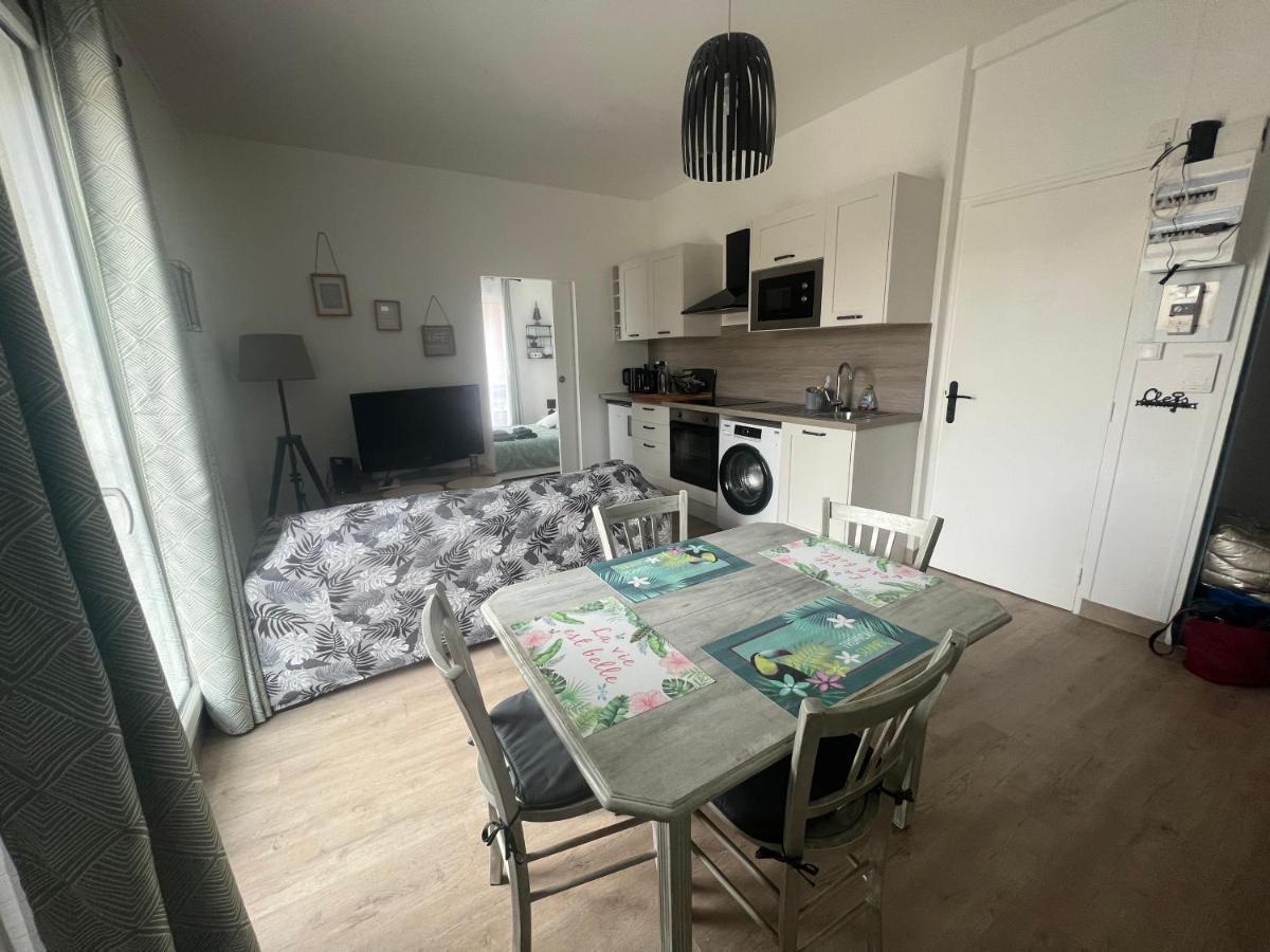 Cosy Loire, T2 Neuf, Front De Loire ,Vue Cathedrale,5Min A Pied Centre Ville Et Parking Prive أورلييو المظهر الخارجي الصورة